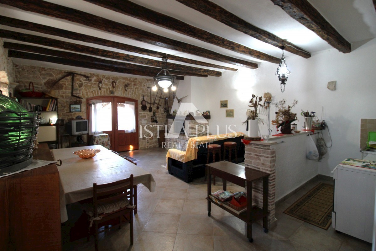 Casa in pietra ristrutturata e splendidamente decorata - vicino a Parenzo