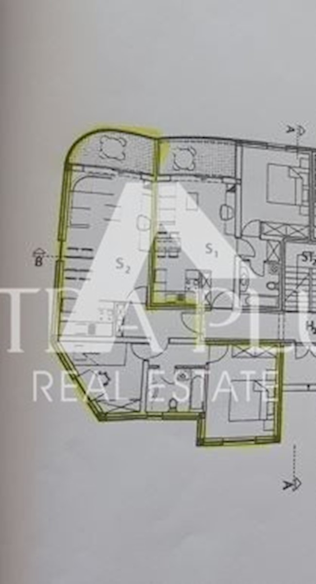 Appartamento al piano terra con due camere da letto e piscina - 900m dal mare