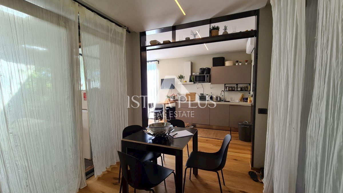 Moderna casa a un piano in una posizione tranquilla - nei dintorni di Parenzo