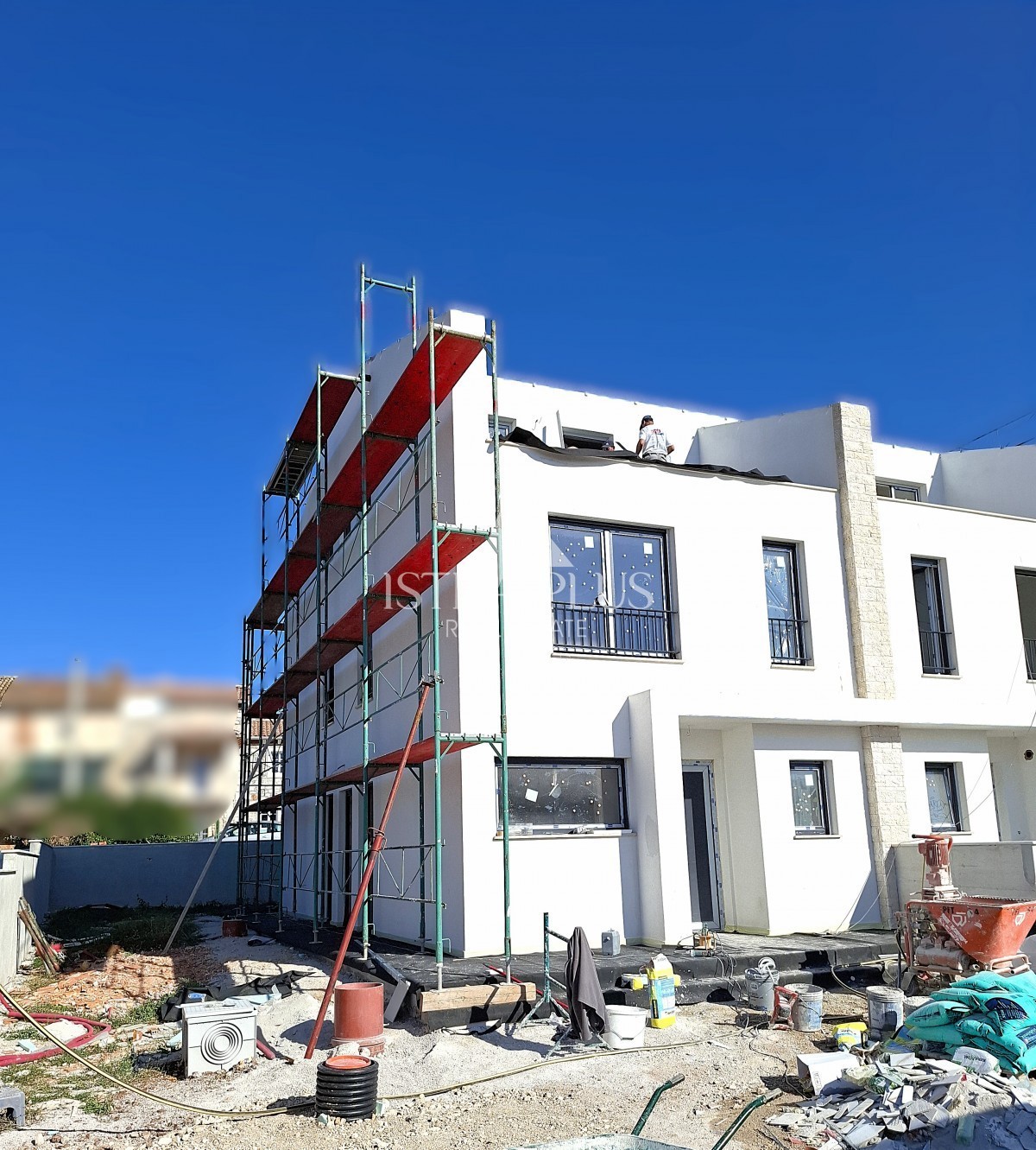 Istria, Parenzo, casa unifamiliare di qualità con cortile e vista sul mare aperto