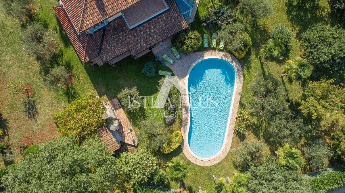 Villa da favola con piscina a Parenzo