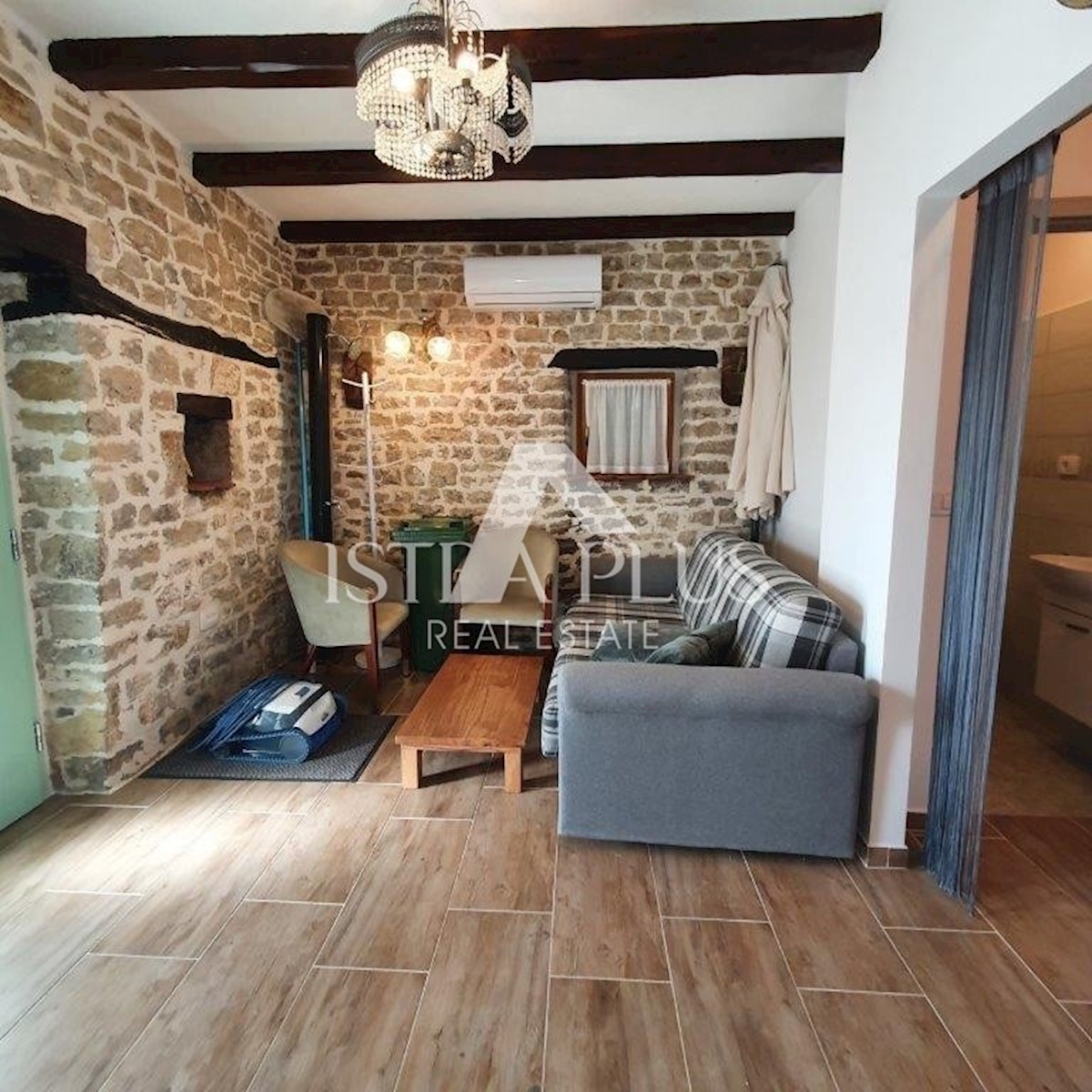 Casa in pietra con piscina + appartamento, Vista al Montona