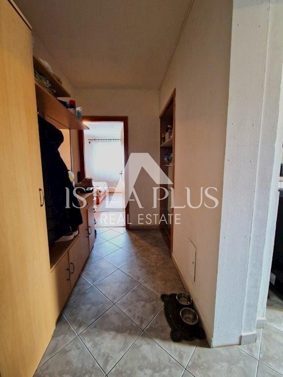 Appartamento al piano terra con due camere da letto a 400m dal mare!!