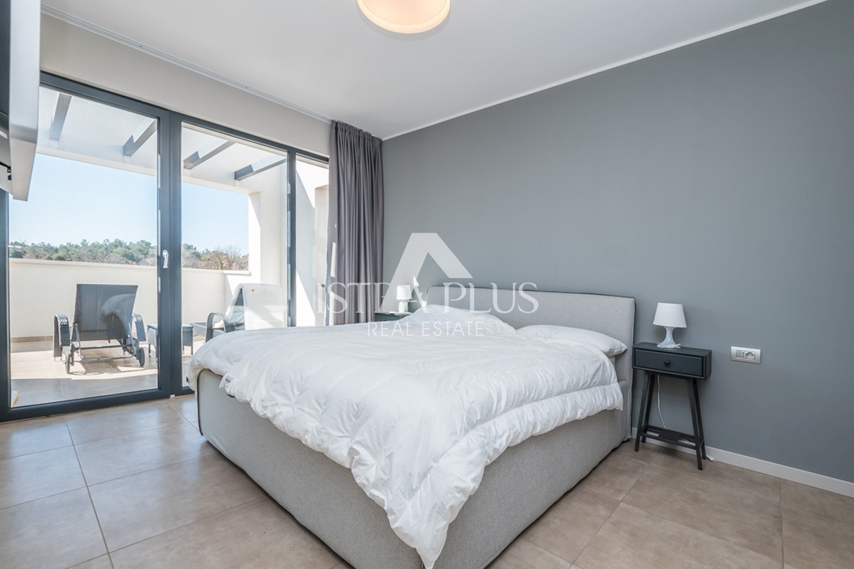 Villa di architettura e design moderno - 1500 metri dal mare