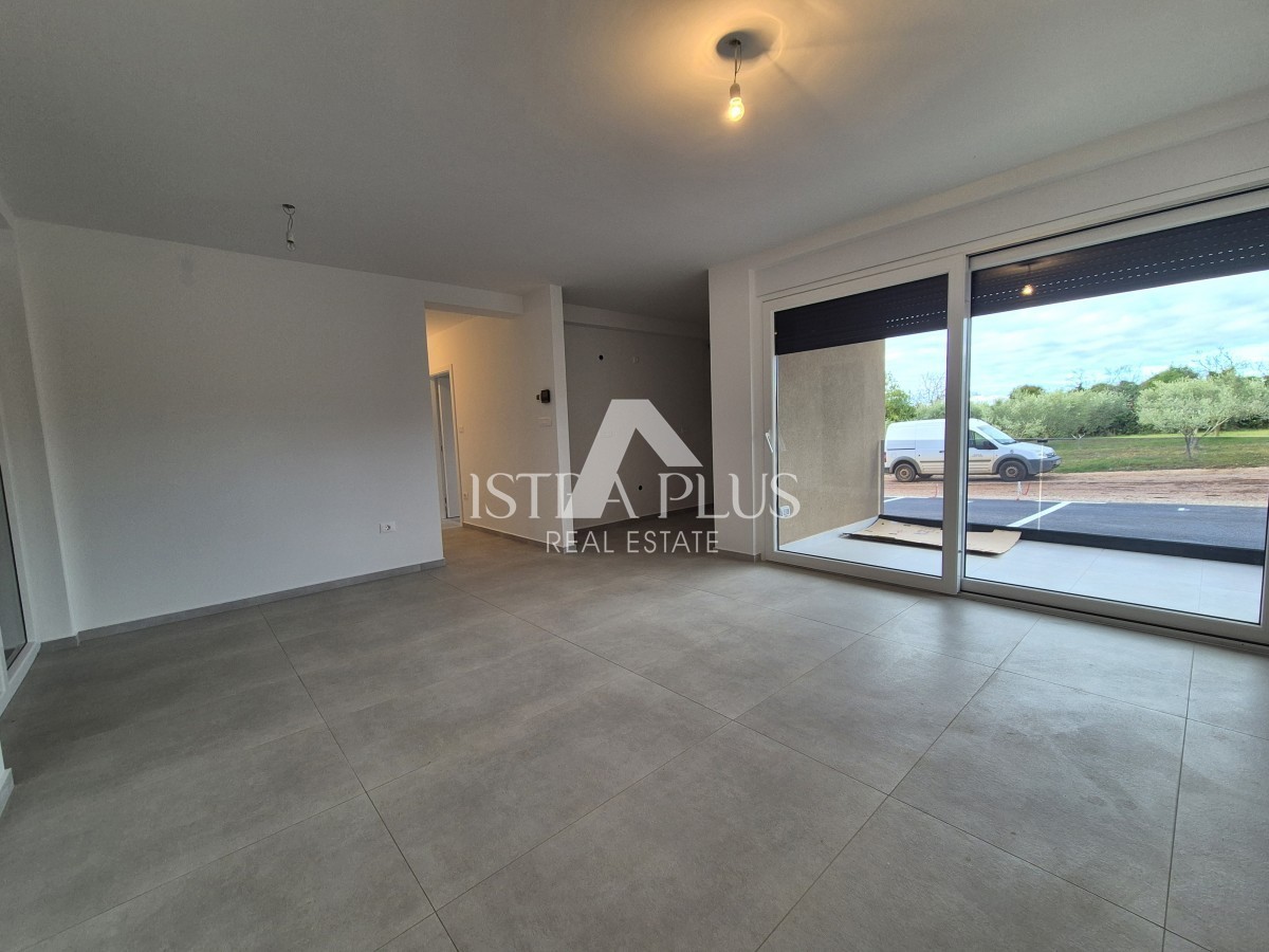 Appartamento in palazzo di nuova costruzione con ascensore - piano terra con cortile