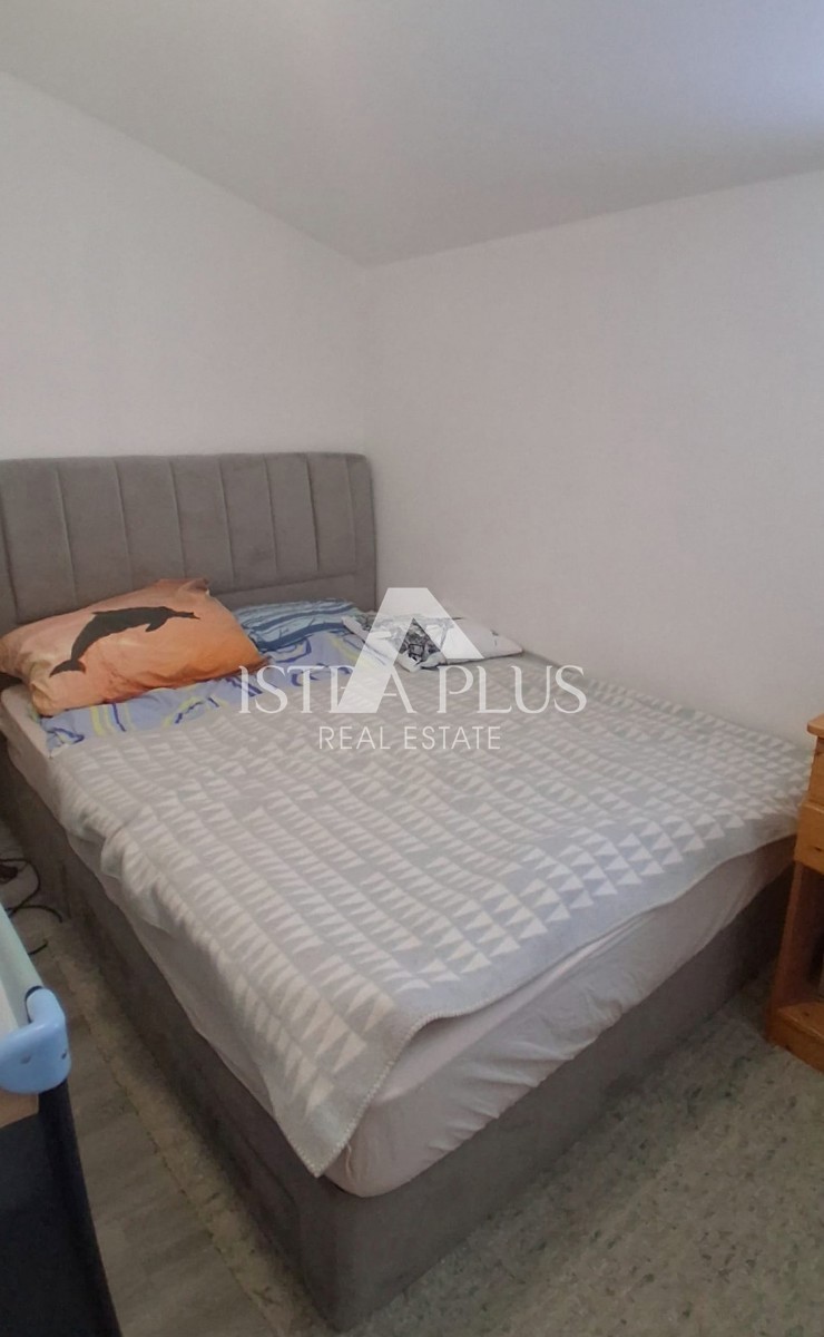 Červar-Porat - Apartma z 2 spalnicama 150 m od morja!!