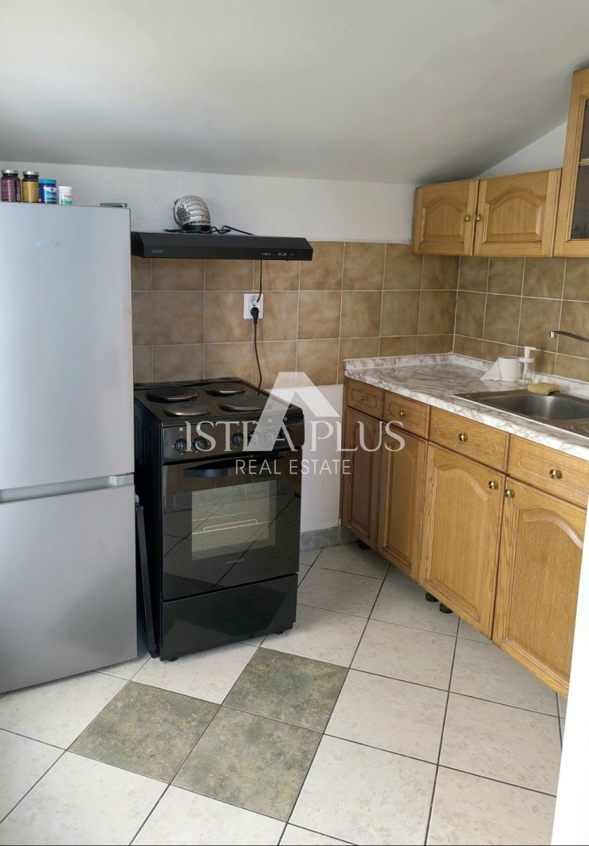 Parenzo, posizione eccellente in città - appartamento 49m2