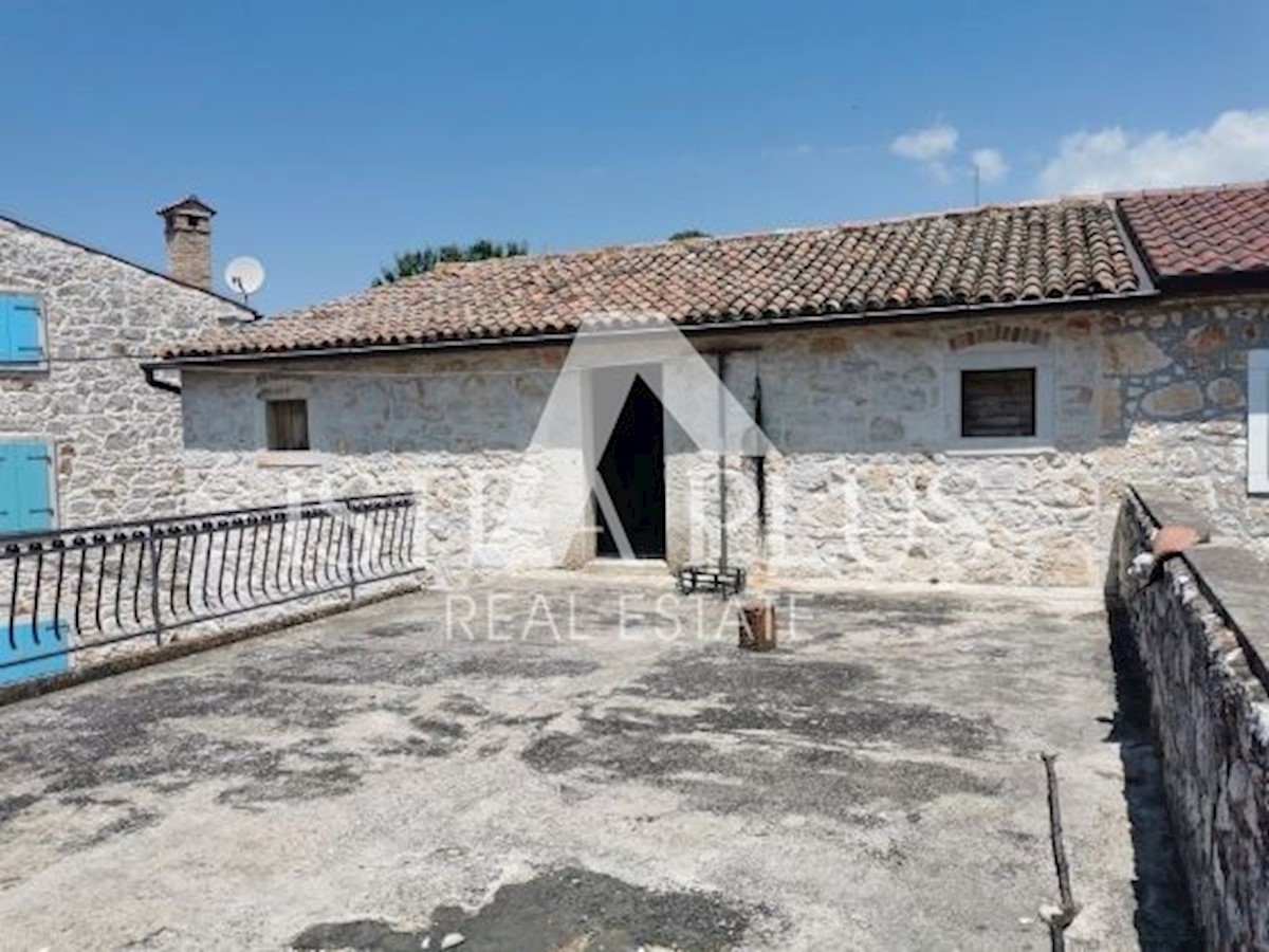 Casa in pietra - zona Orsera