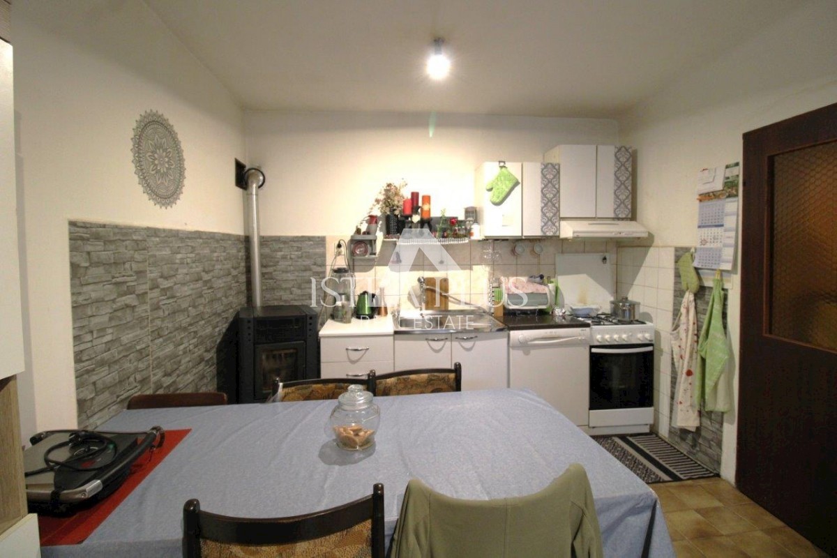 Casa in pietra nel centro della città!!