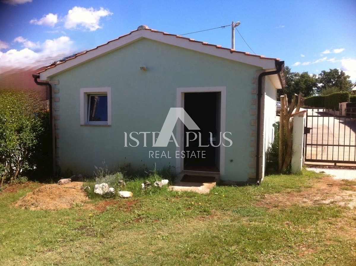 Casa indipendente con garage - vicino a Parenzo