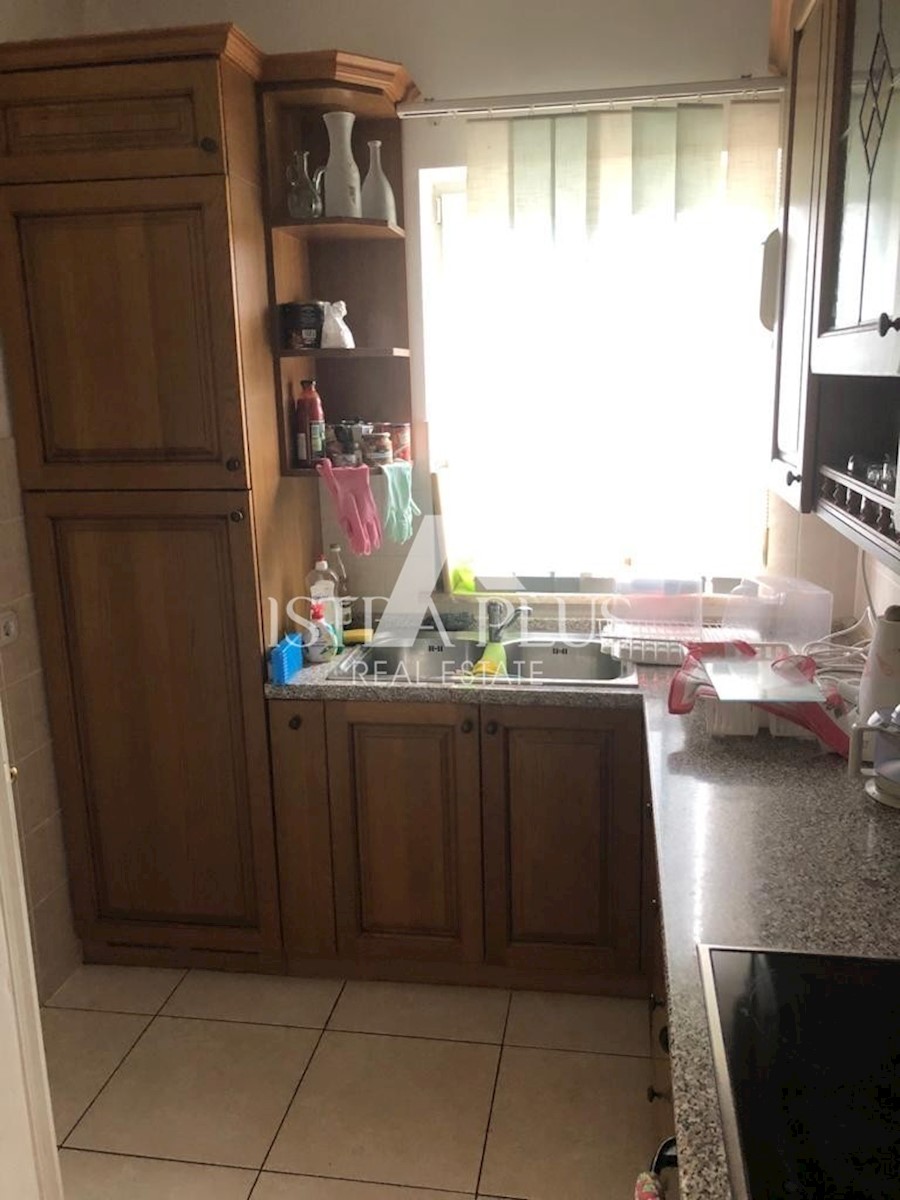 Casa indipendente con garage - vicino a Parenzo