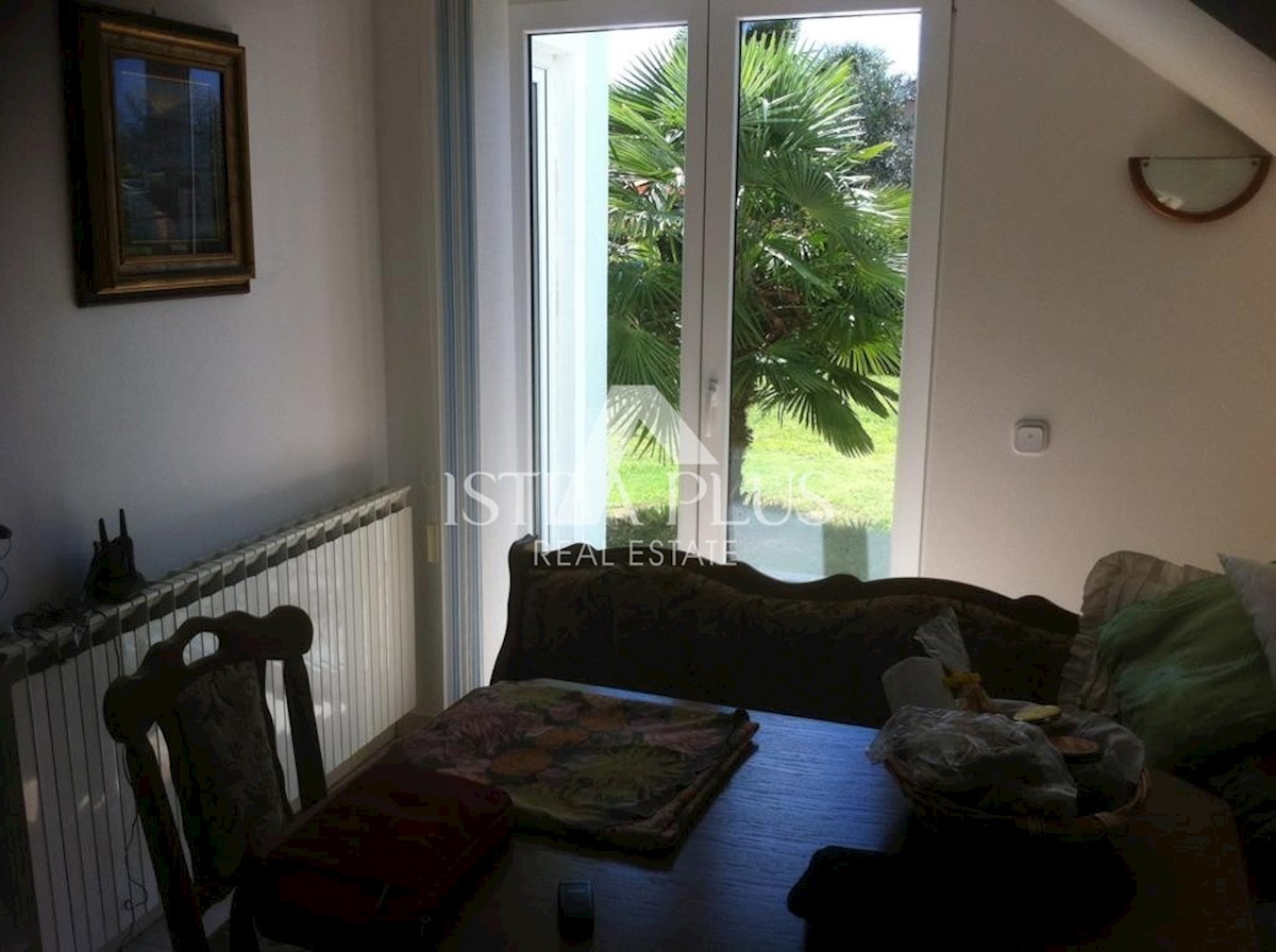 Casa indipendente con garage - vicino a Parenzo