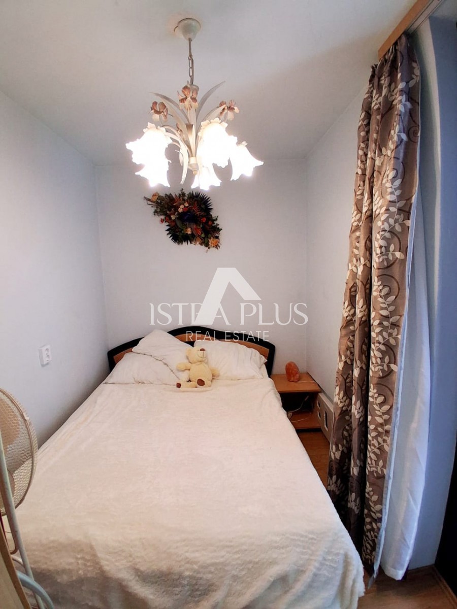 Červar Porat, zona Parenzo apartamento secondo piano 100 dal mare