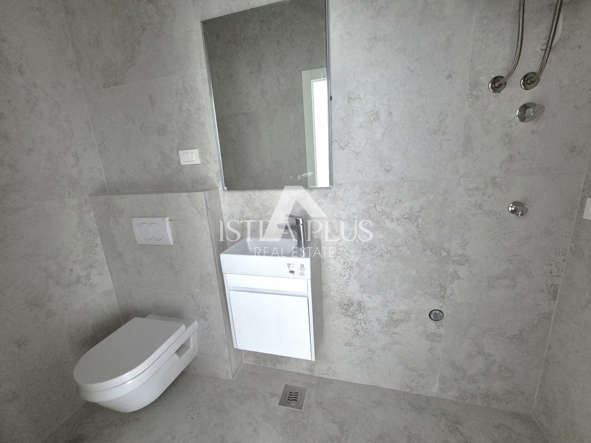 Istria, zona Parenzo a 2 km dal mare - Appartamento al piano terra 88m2 con giardino - NUOVA COSTRUZIONE