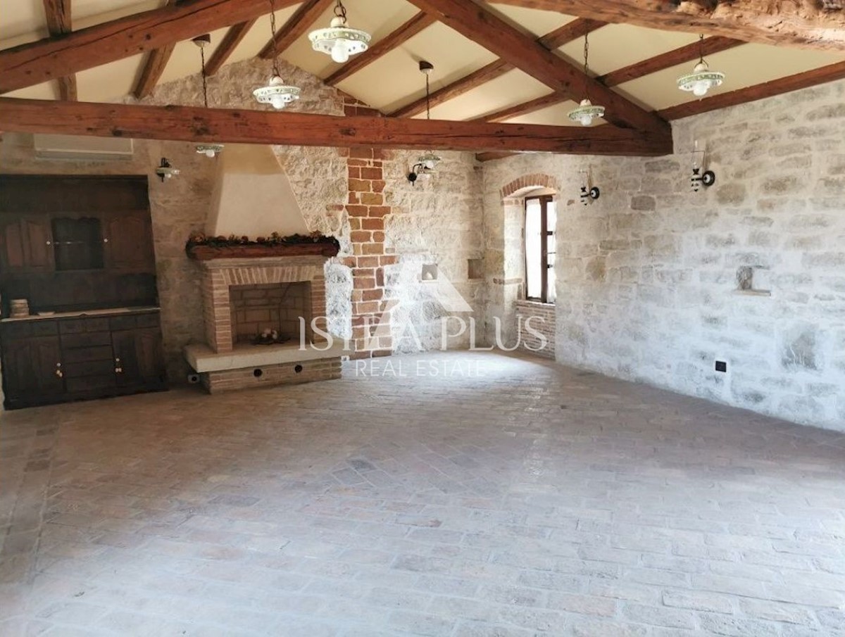 Casa in pietra - zona Orsera