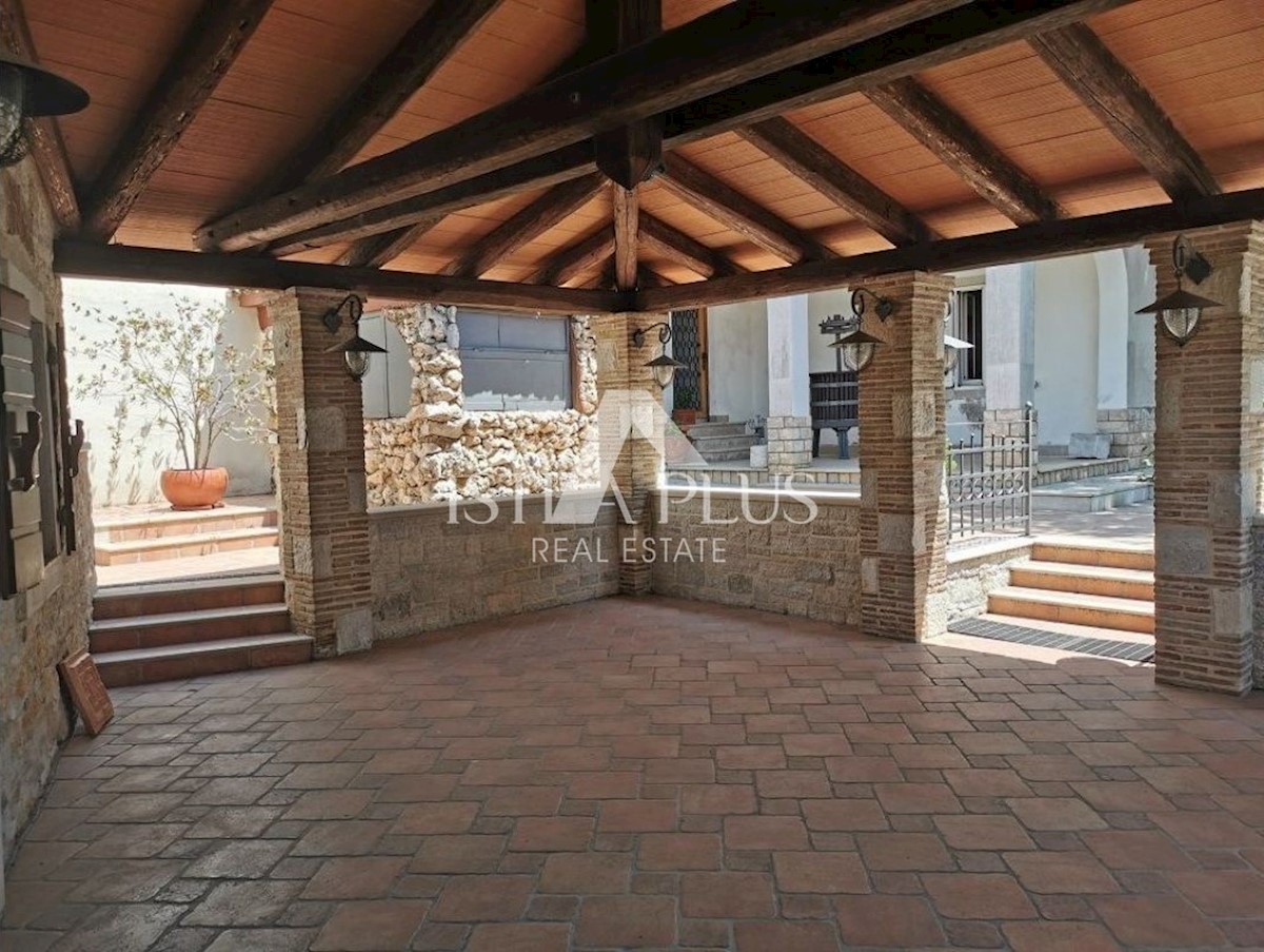 Casa in pietra - zona Orsera