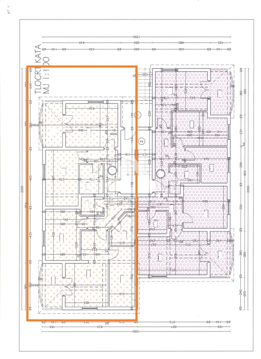 OPPORTUNITÀ!! Ampio appartamento di 101,26 mq diviso in 2 appartamenti più piccoli e un cortile!! 2 km dal mare