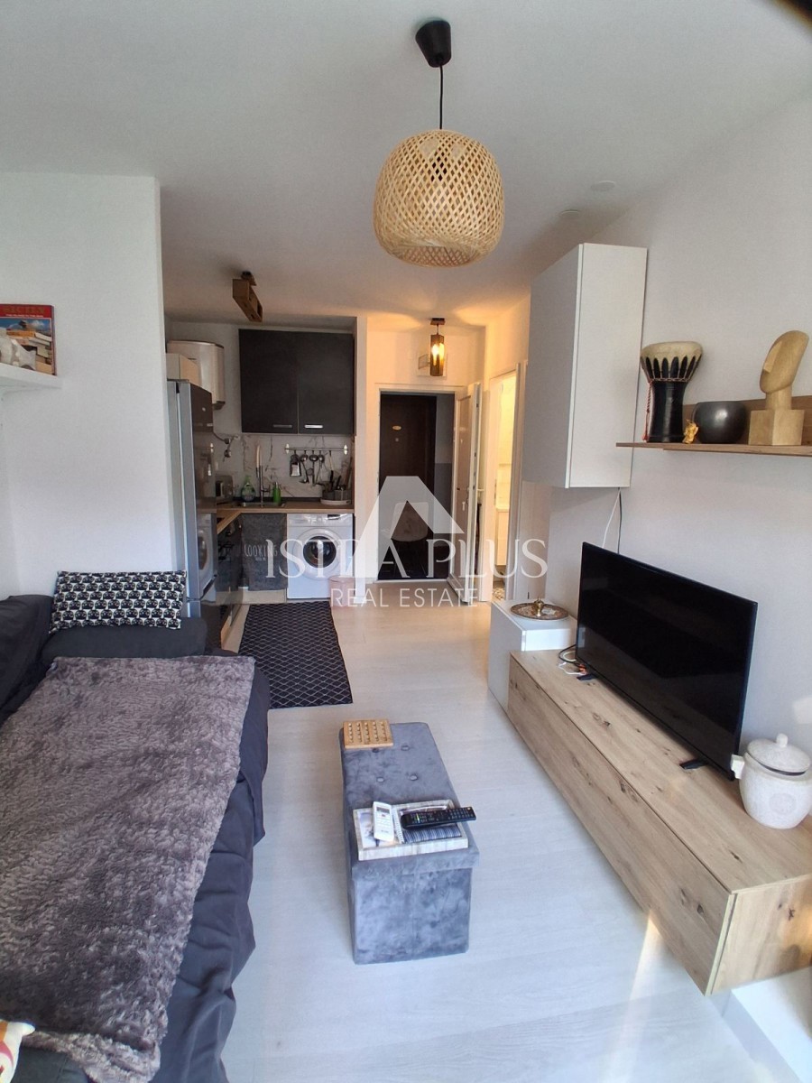 Oportunita ! Apartamento 1.piano , 150m dal mare!