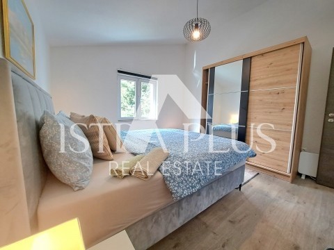 Moderna e spaziosa villa indipendente con vista sul mare aperto