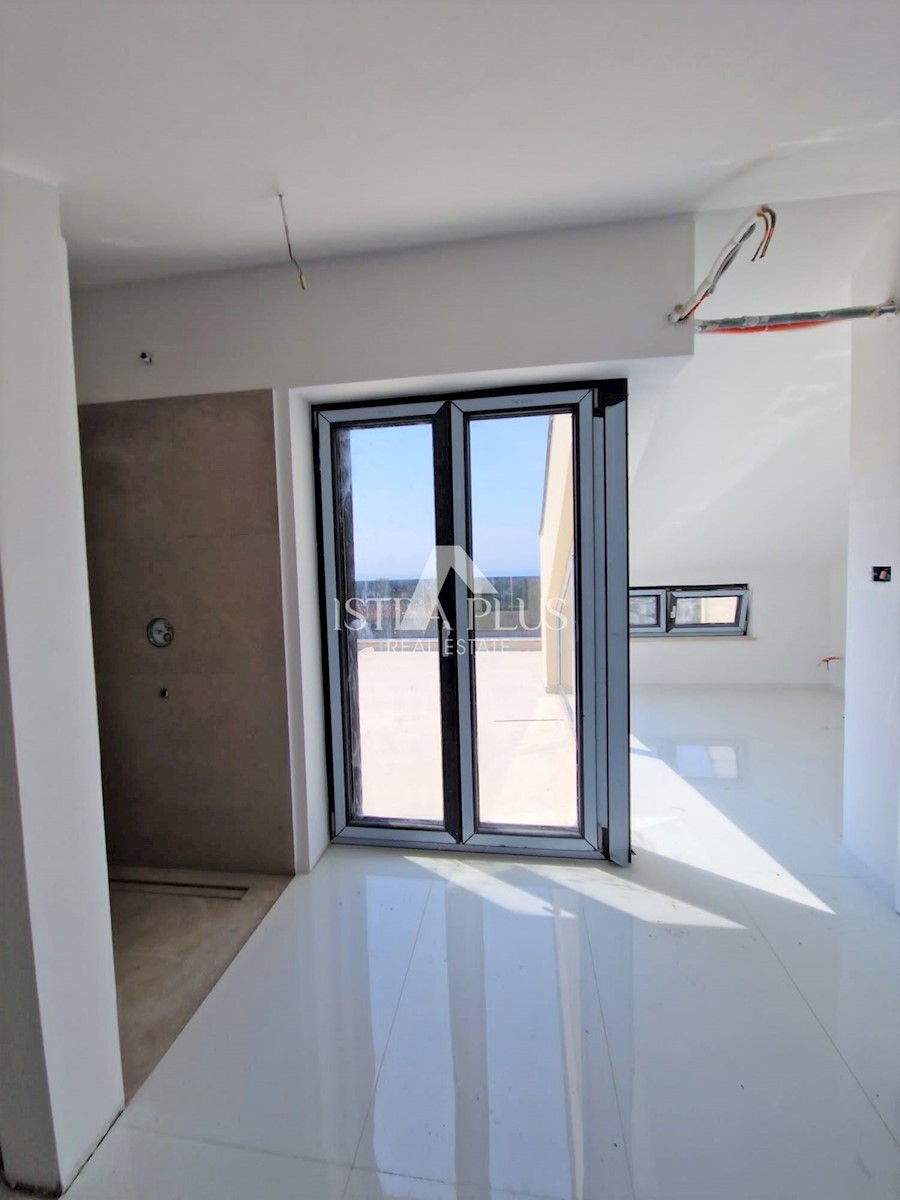 Un bellissimo appartamento a Parenzo con vista panoramica sul mare