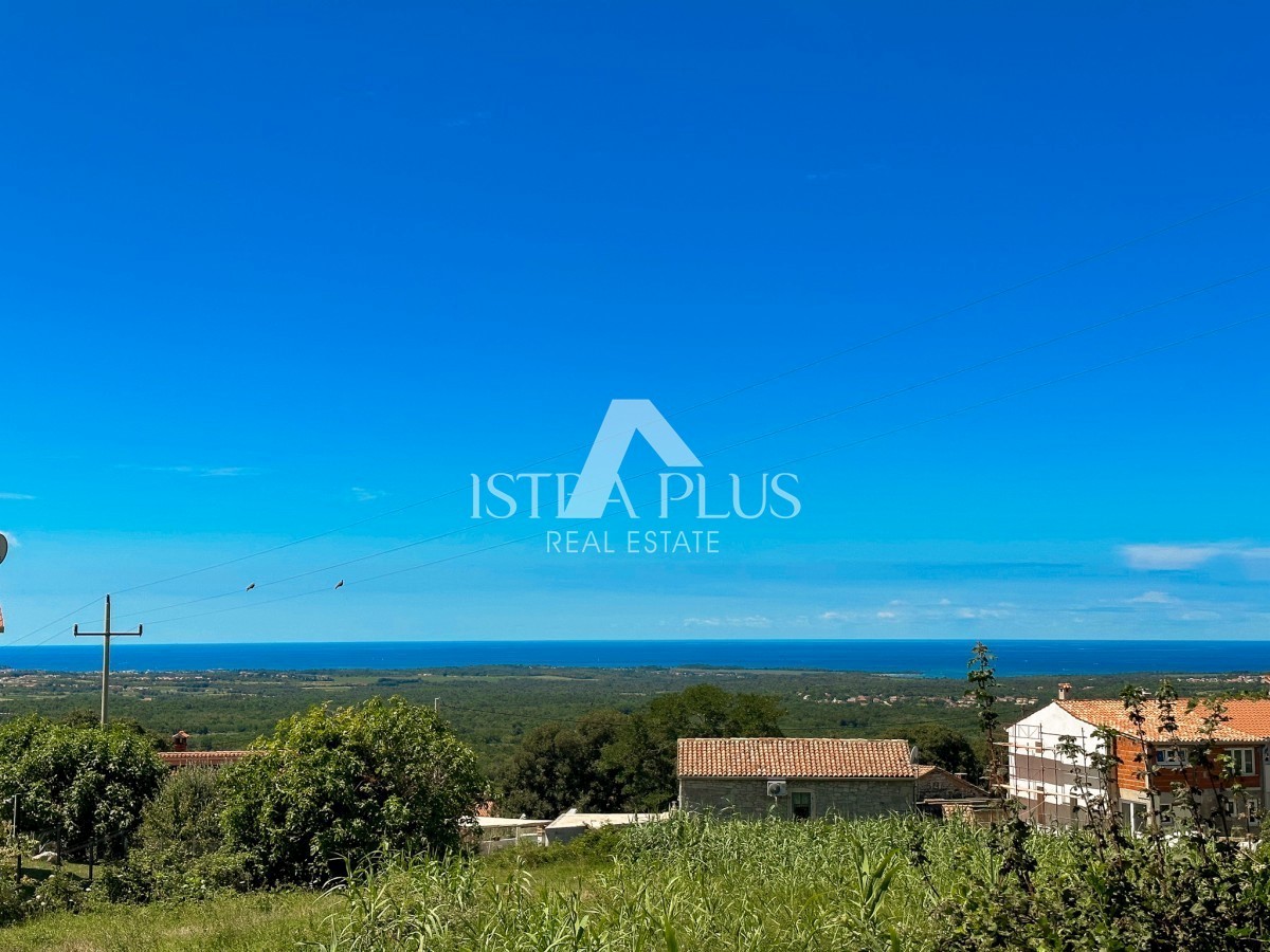 Terreno edificabile con vista sul mare aperto