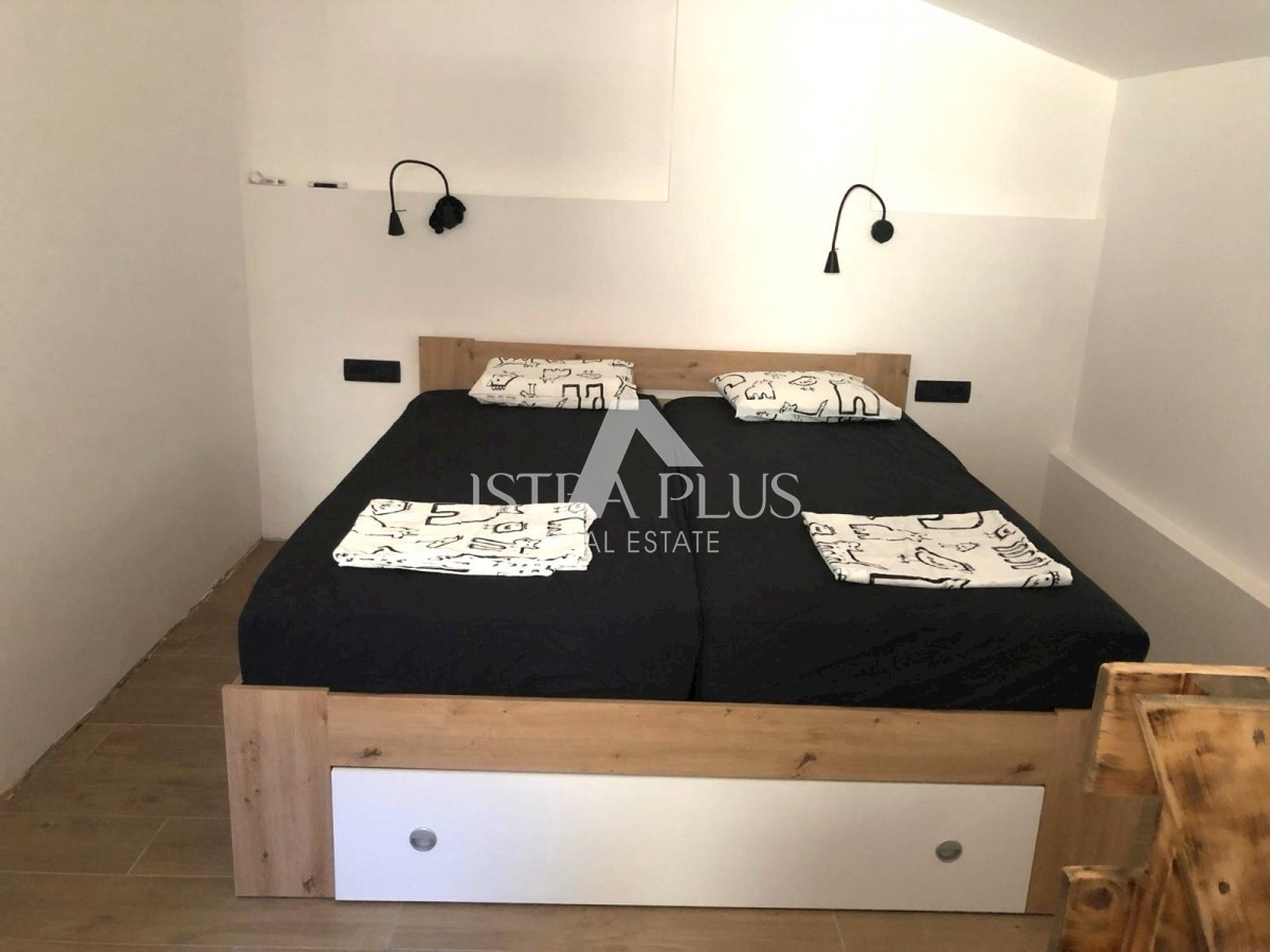 Appartamento completamente ristrutturato al 3° piano - Červar Porat