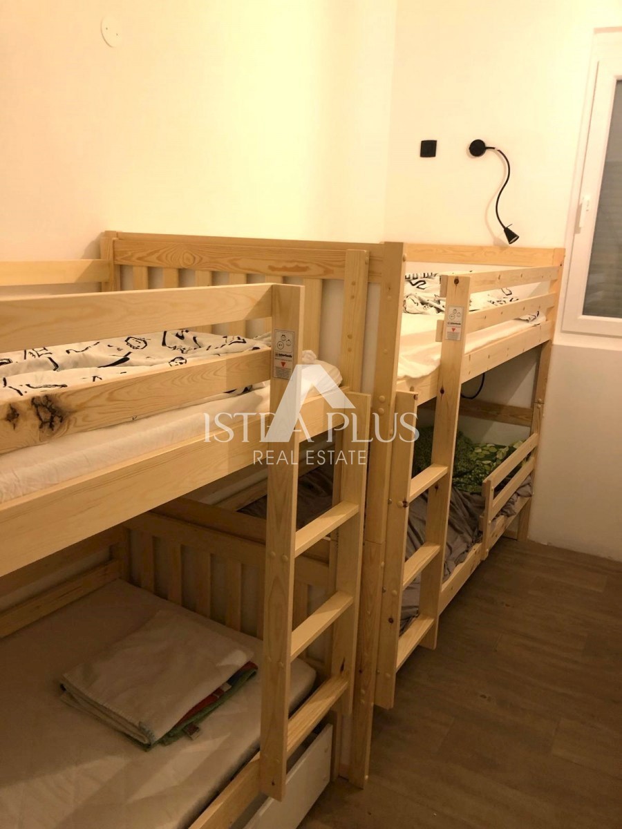Appartamento completamente ristrutturato al 3° piano - Červar Porat
