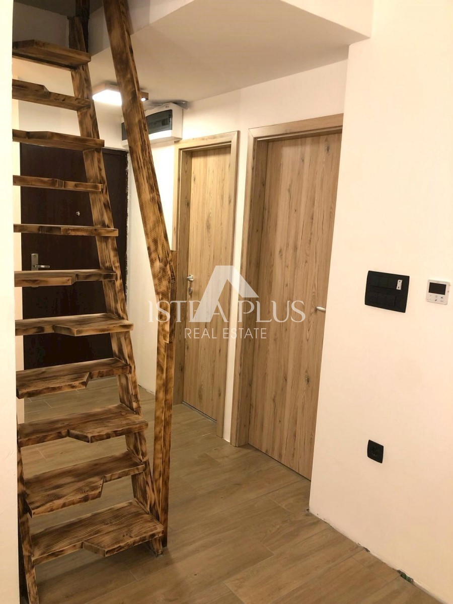 Appartamento completamente ristrutturato al 3° piano - Červar Porat