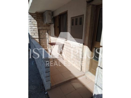 Poreč area 2km dal mare,casa con 2 apartamenti