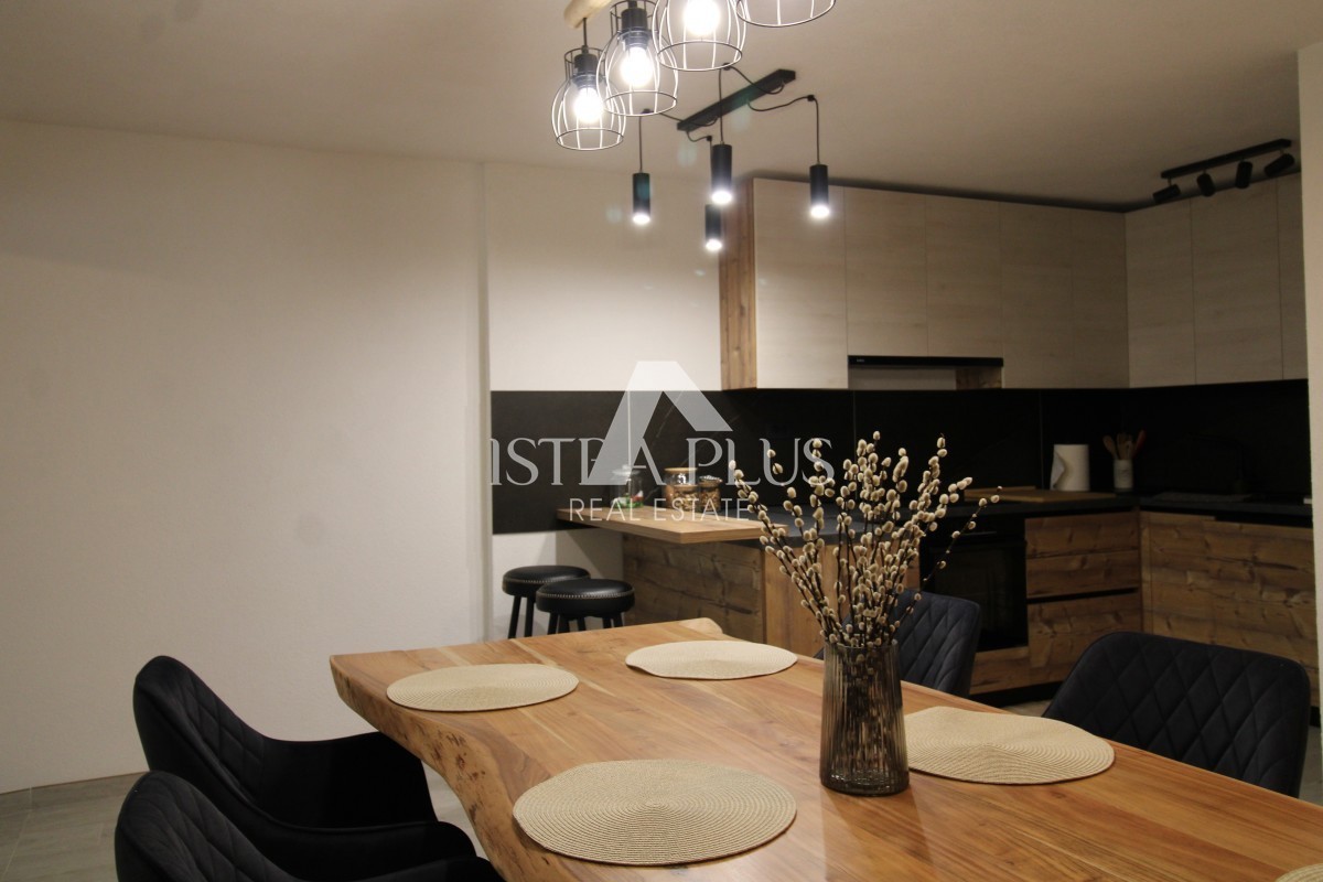 Casa a schiera in pietra ristrutturata - Comune di Visinada