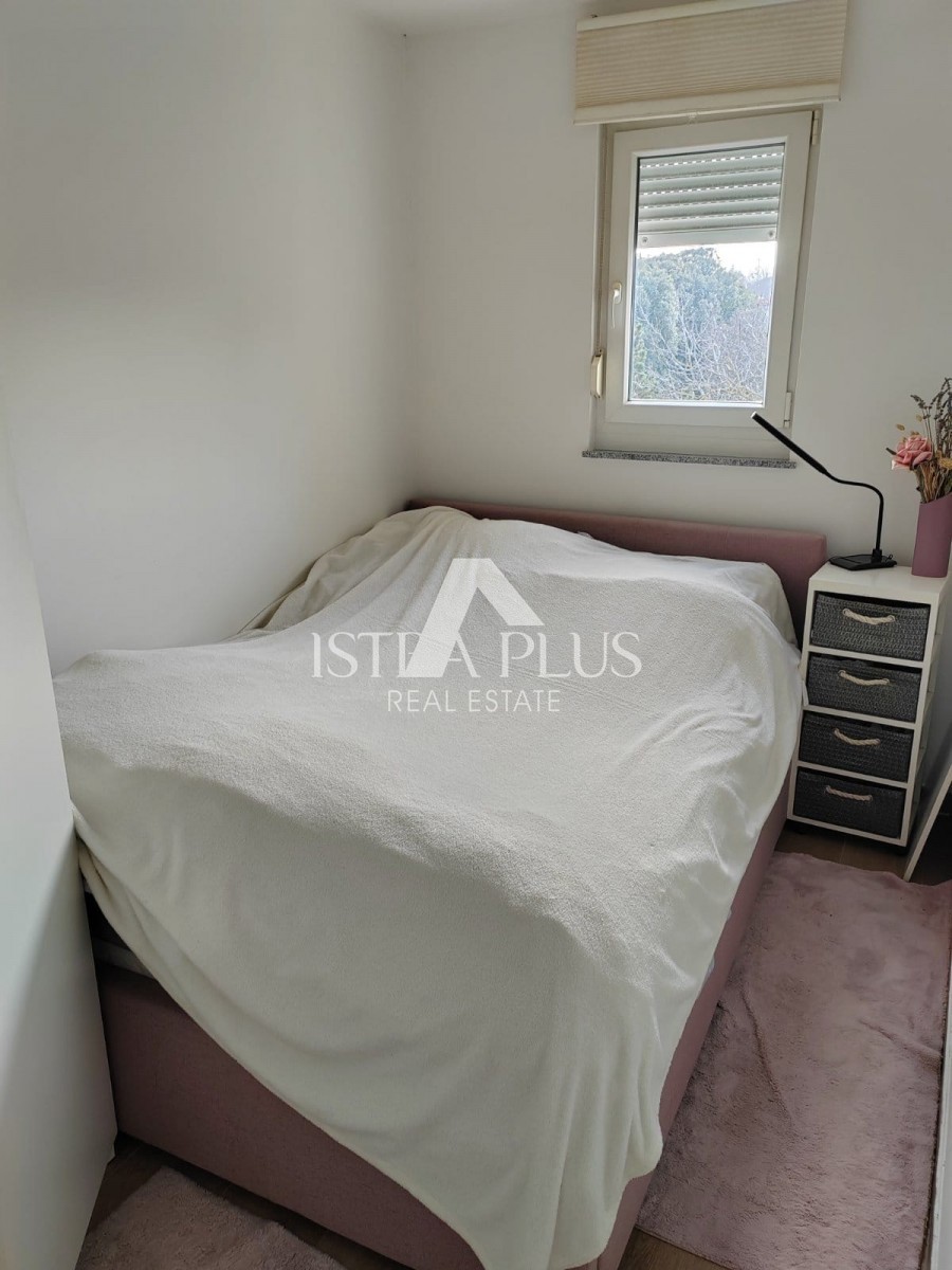 Poreč,Červar-Porat apartamento 2. Piano , 300m dal mare