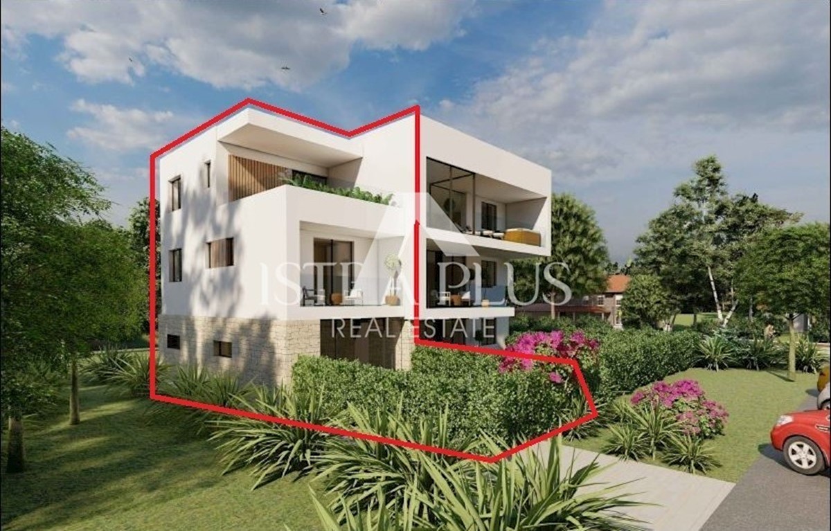 Poreč - Casa a tre piani con vista sul mare