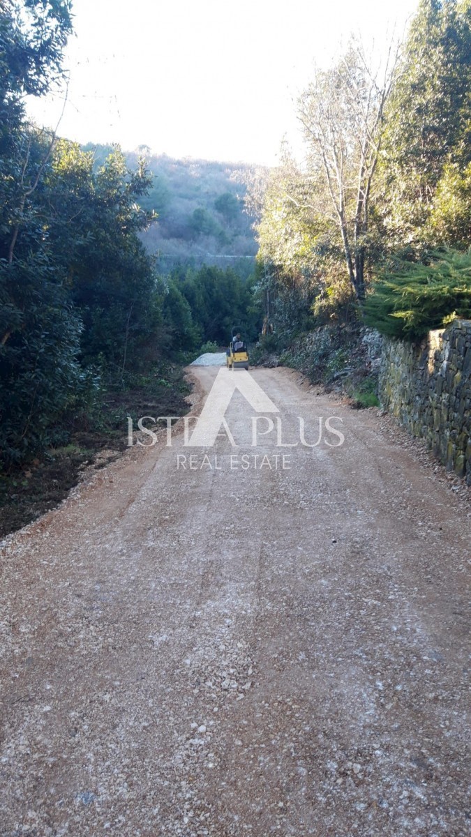 Terreno edificabile con permesso di costruzione per Villa - Buie