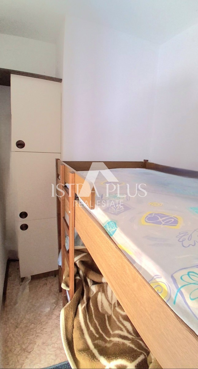 Opportunita!Apartamento 1. piano 150m dam mare