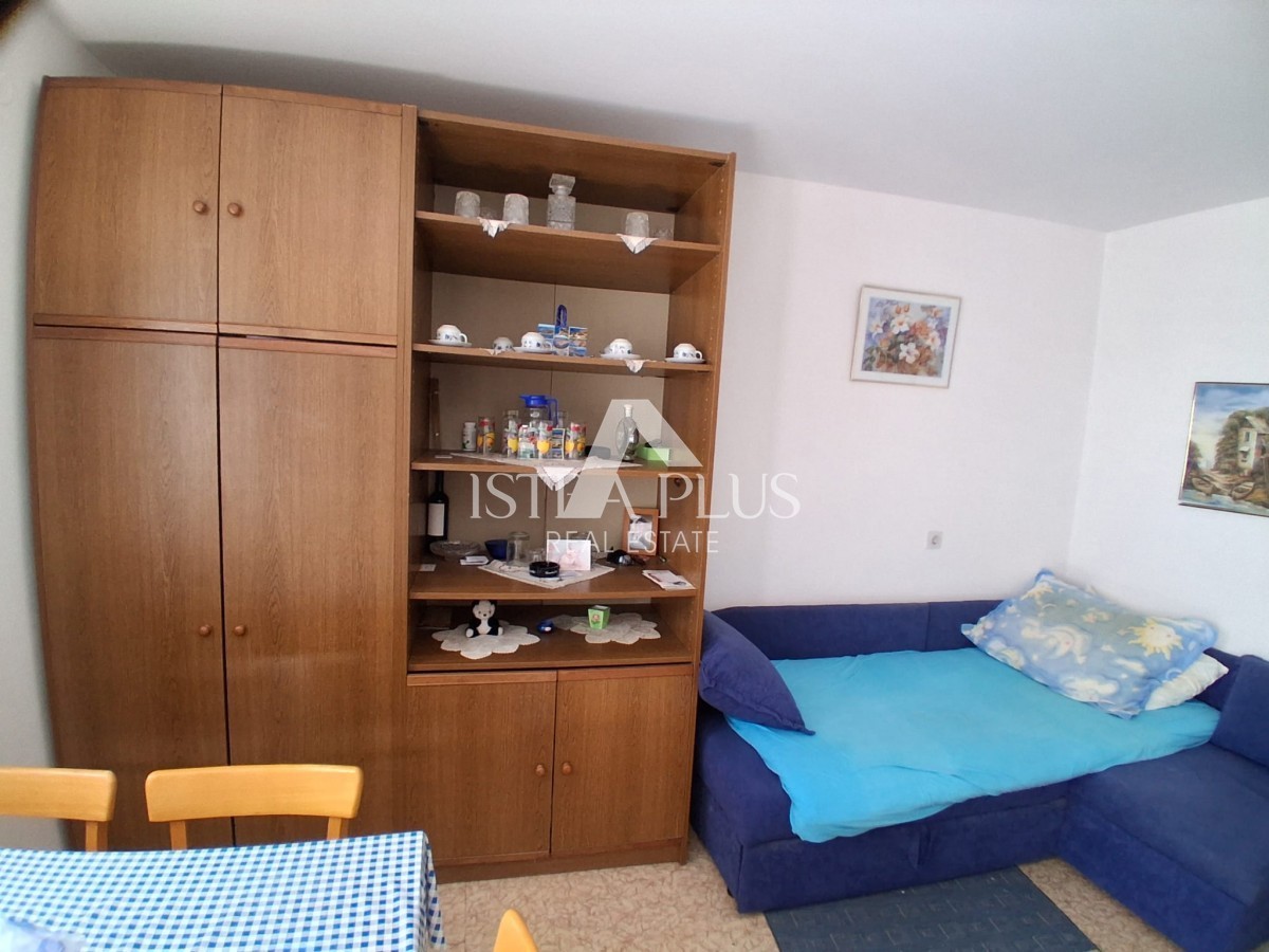 Opportunita!Apartamento 1. piano 150m dam mare