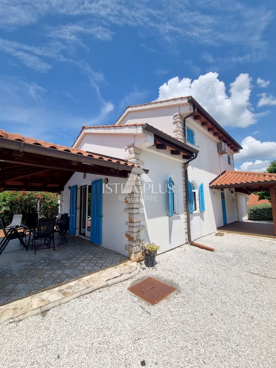 Casa con piscina a Visignano