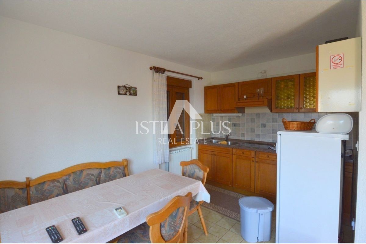 Tenuta con 2 case in vendita - Parenzo