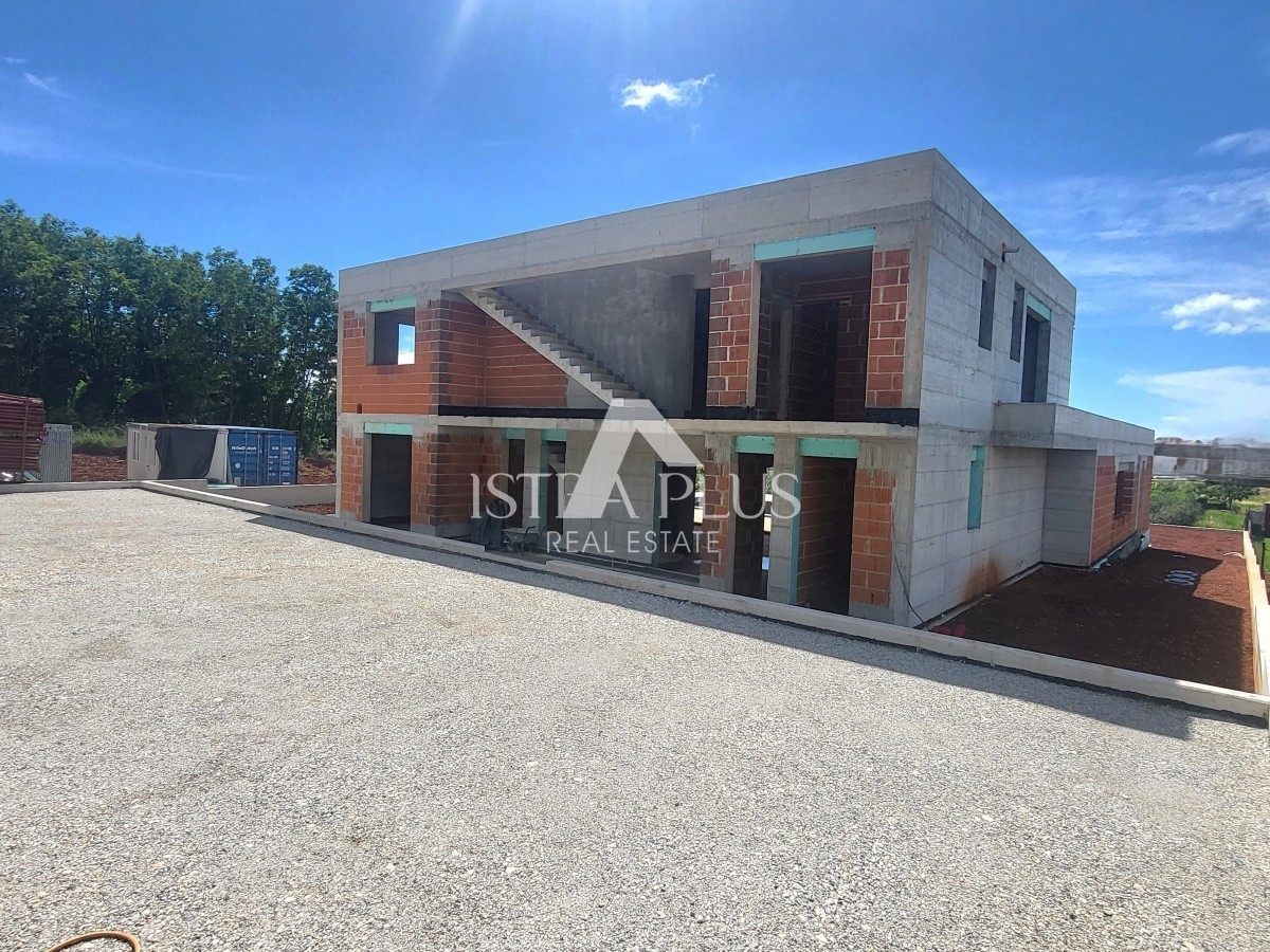 Villa di lusso con piscina - zona Parenzo