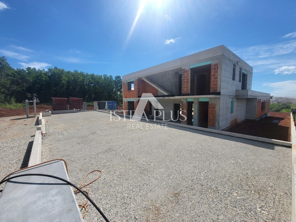 Villa di lusso con piscina - zona Parenzo