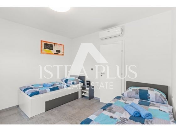 Esclusiva, Vabriga - villa moderna con una splendida vista sul mare!