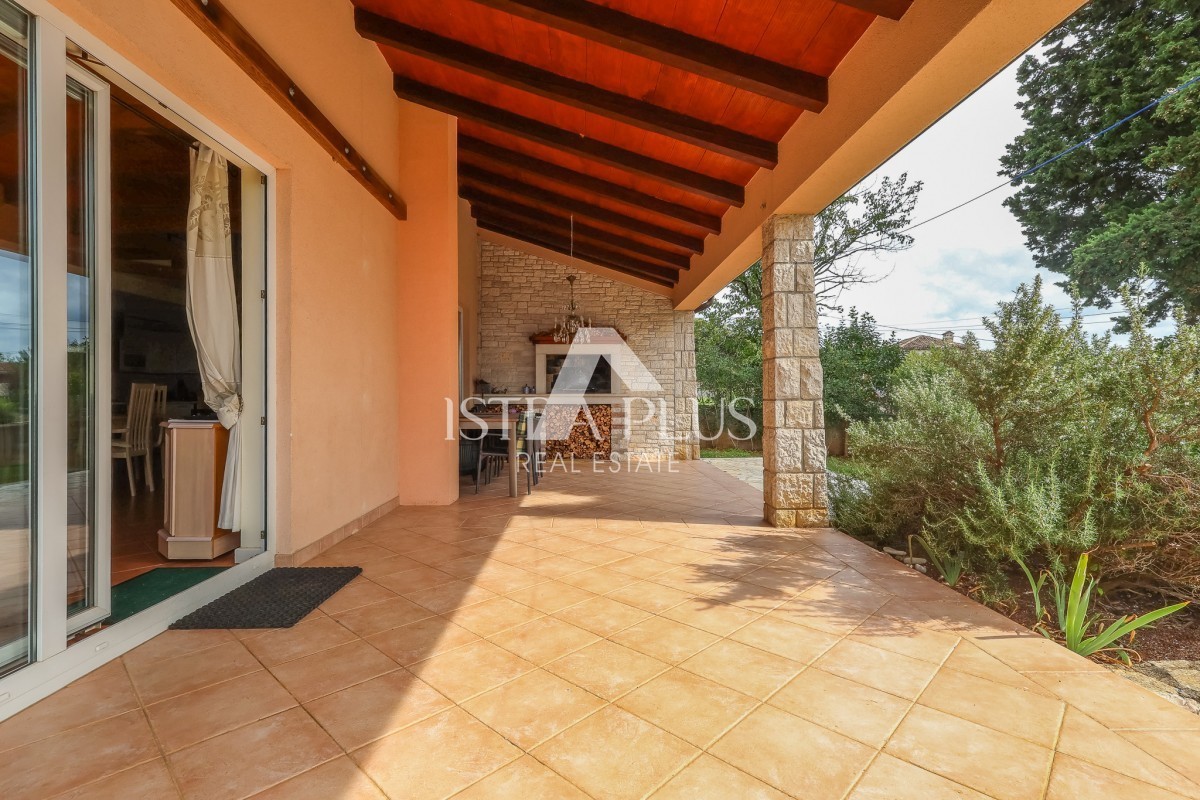 Istria, zona Parenzo - Casa indipendente con vista mare!!