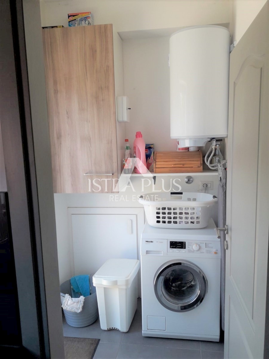 Istria, Parenzo Bella casa indipendente in pietra con piscina a 7 km da Parenzo
