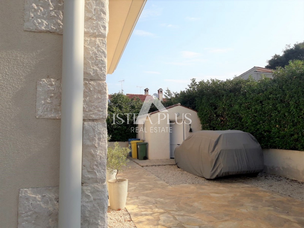 Istria, Parenzo Bella casa indipendente in pietra con piscina a 7 km da Parenzo