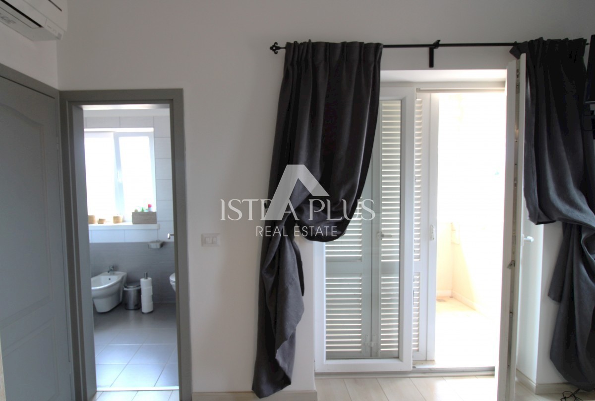 Istria, Parenzo Bella casa indipendente in pietra con piscina a 7 km da Parenzo
