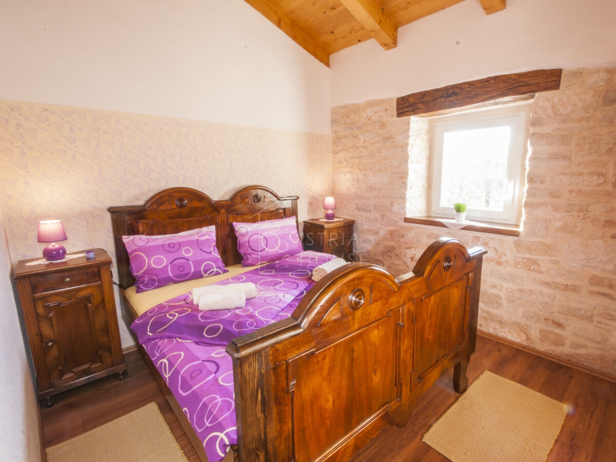 Rovigno, dintorni, casa istriana ristrutturata con piscina