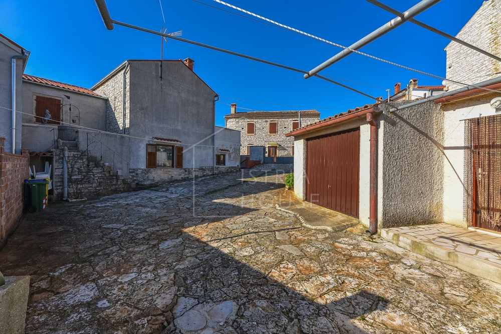 Rovigno, dintorni, casa familiare in vendita