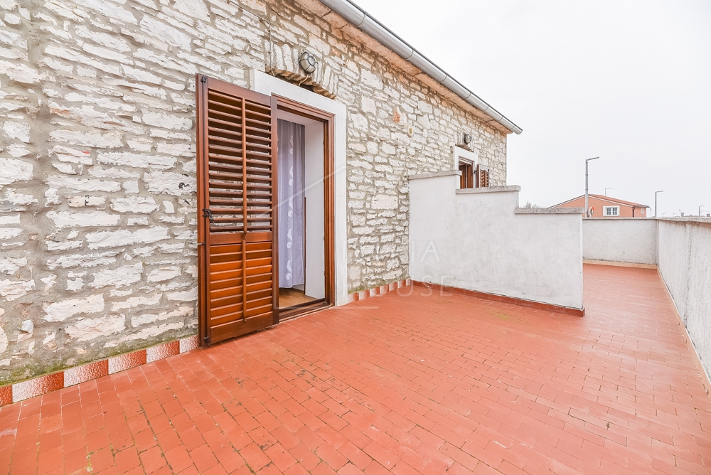 Rovigno, dintorni, casa familiare in vendita