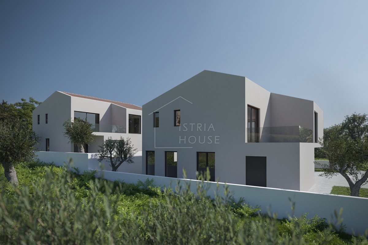 Rovigno, dintorni, terreno edificabile con fondamenta gettate