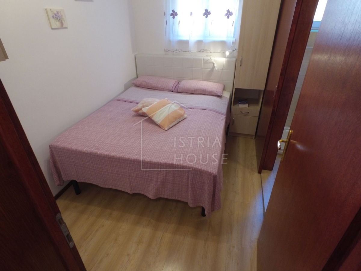 Fasana, casa con appartamenti stabiliti