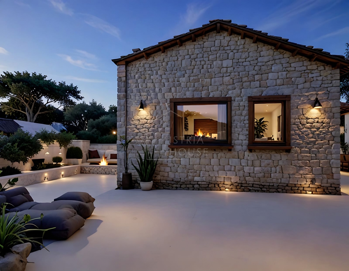 Bale, grande terreno edificabile nel centro